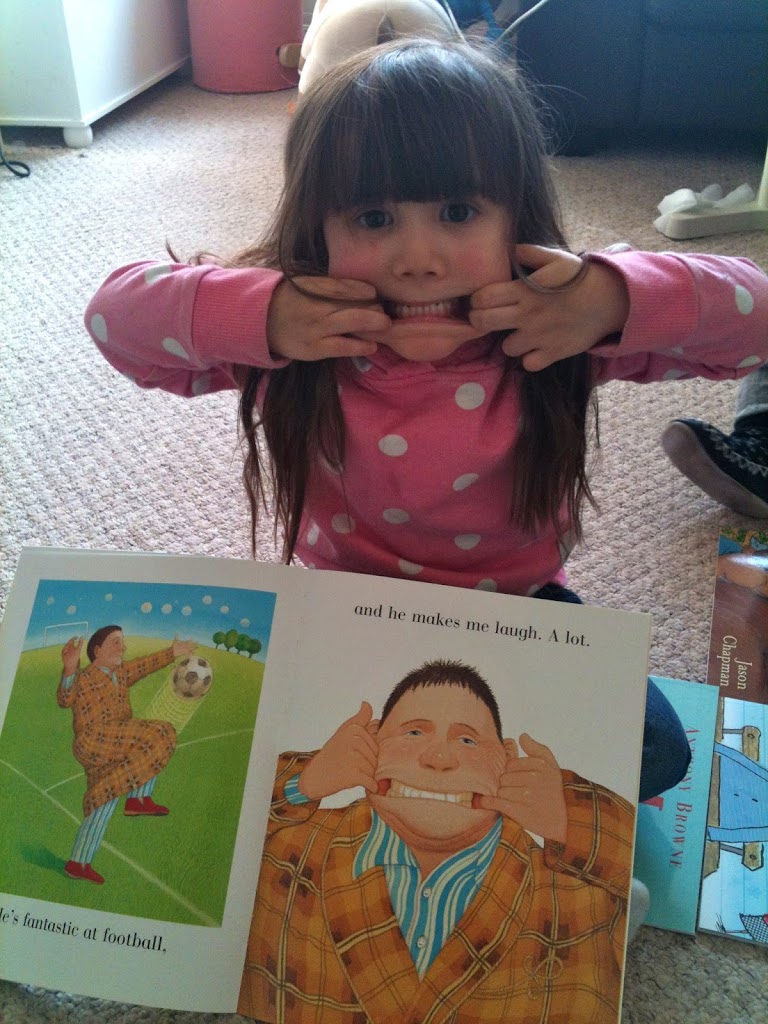 MONKEY’S BOOKY LOOK
