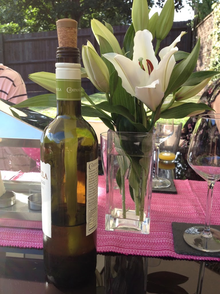 KEEPING IT COOL // how to keep your white wine chilled
