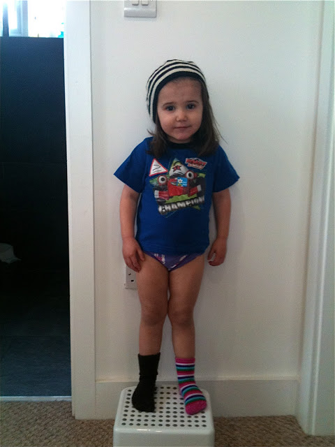 WHY I DON’T LET MY KIDS DRESS THEMSELVES