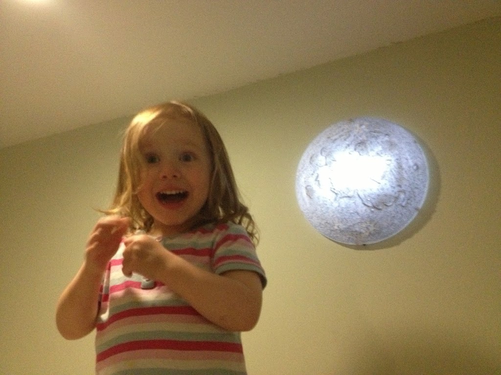 WHEN THE MOON HITS YOUR EYE (letterbox review)