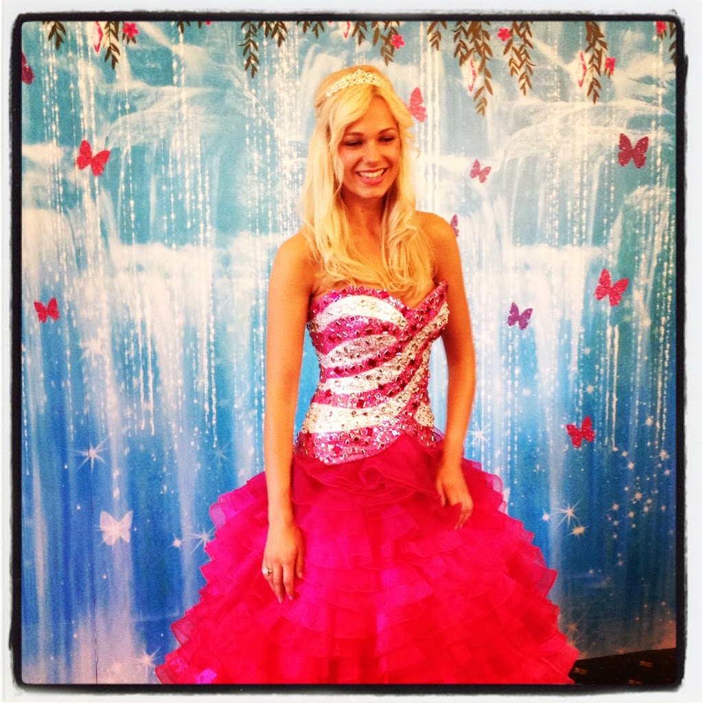 Big Sis Barbie premiere Barbie