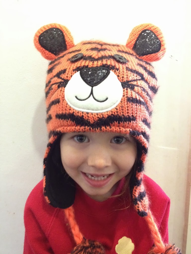 I THINK SOMEONE LIKES THEIR NEW HAT…