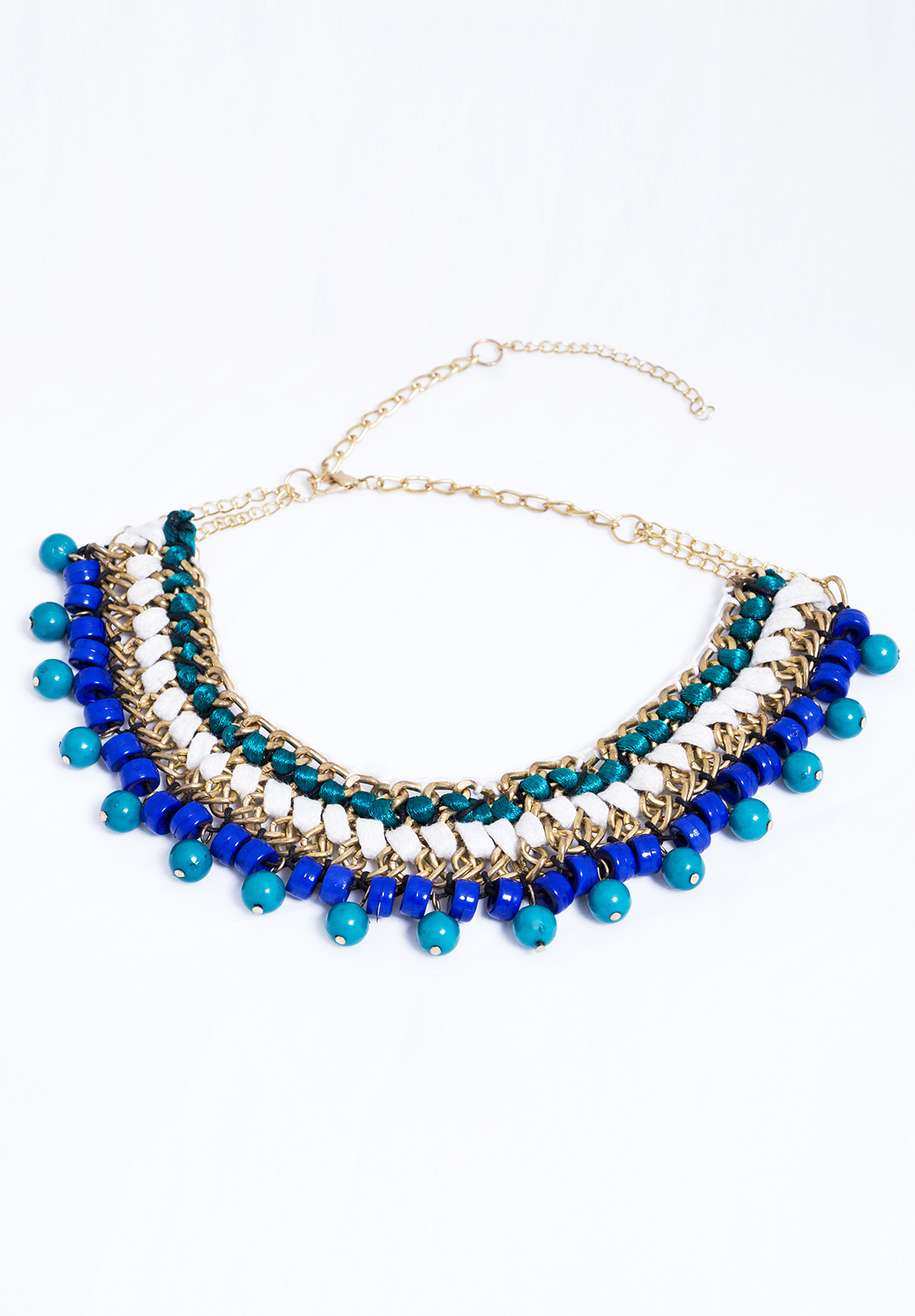 MAKING A STATEMENT (fashion necklace)