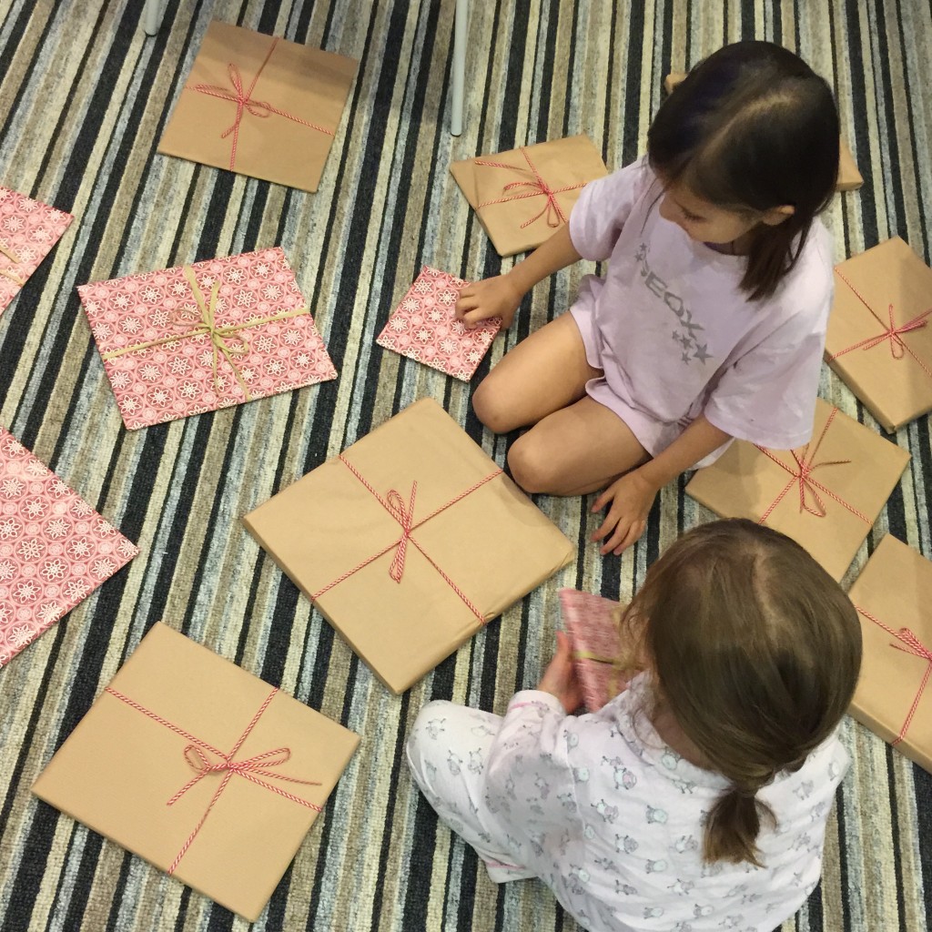 Christmas Book Advent calendar girls with parcels