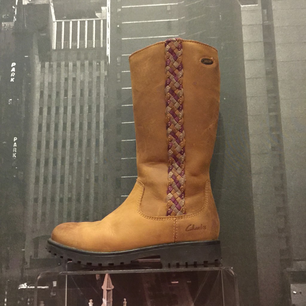 Clarks party shoes tan boot