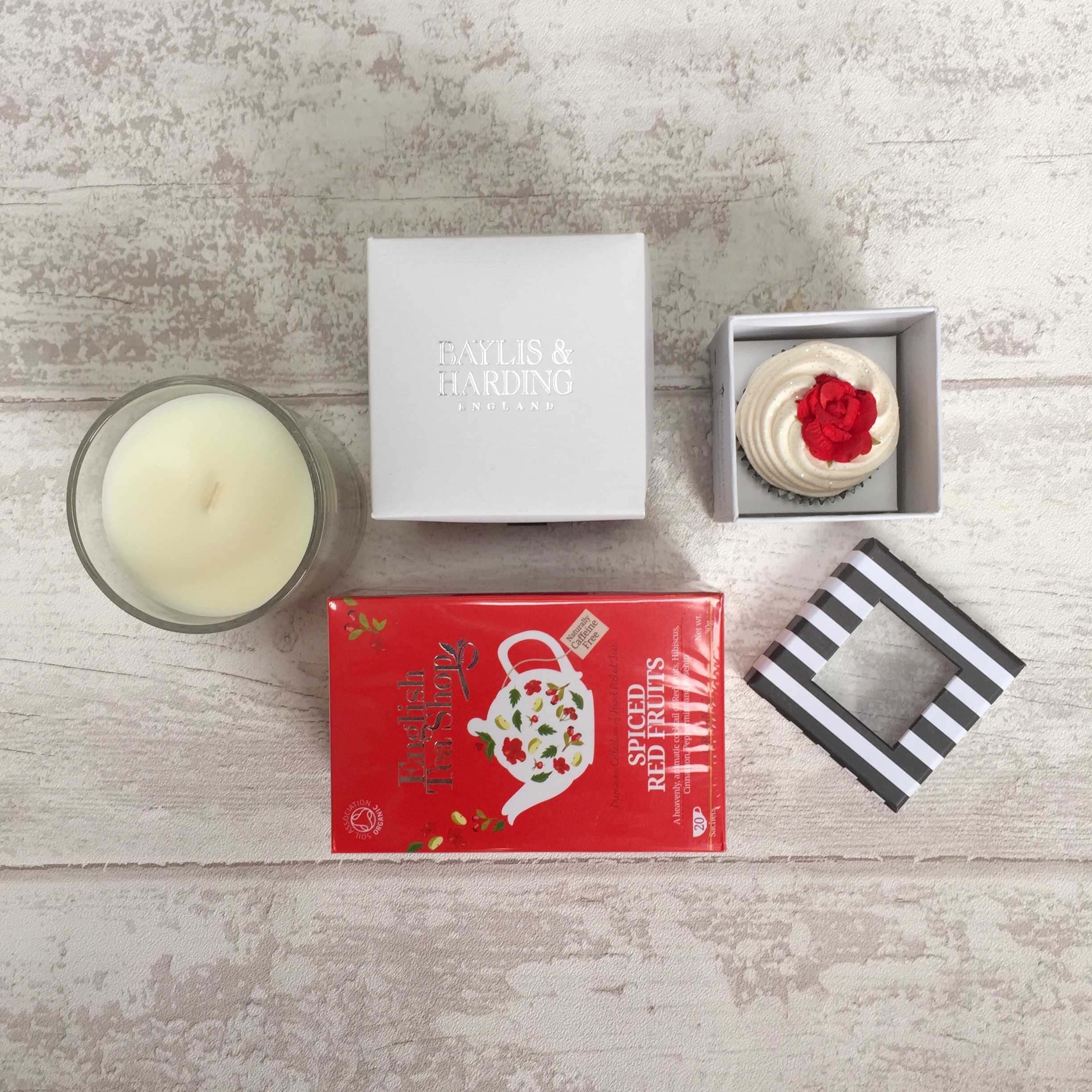 WIN THIS MINI PAMPER TREAT!