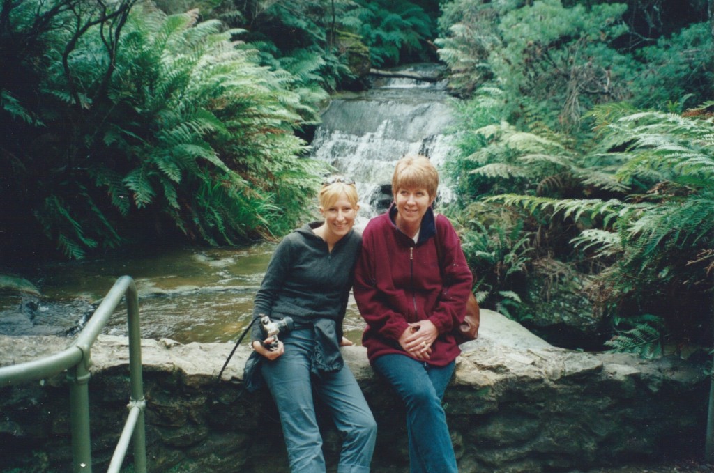 me and mum blue mountains