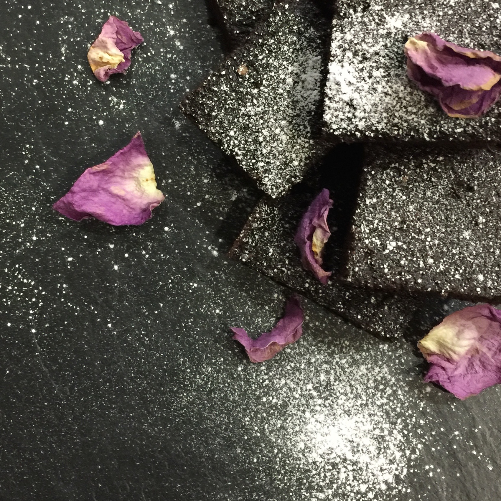 avocado chocolate brownies - sprinkled with icing sugar