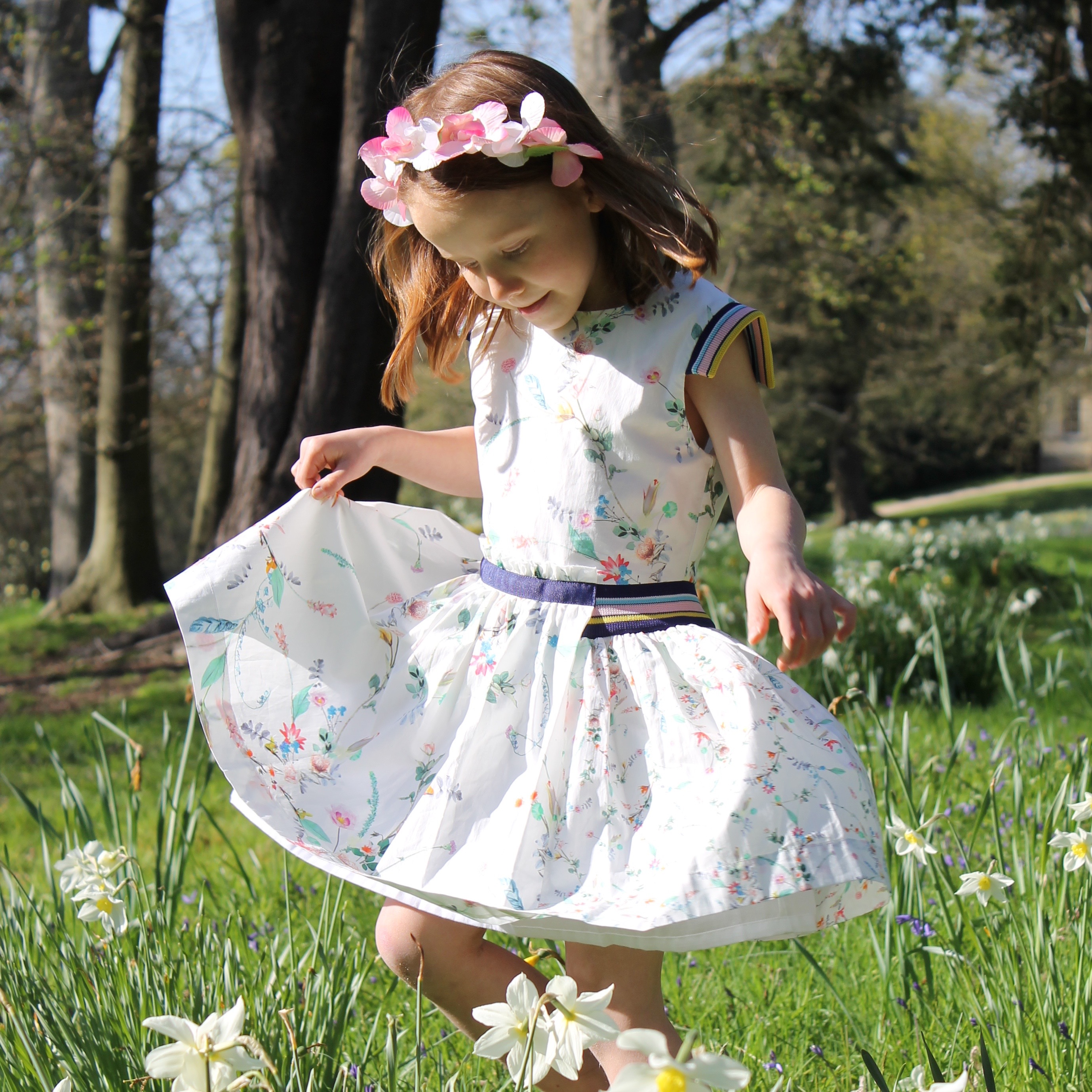 children's party dresses N + white dress 2