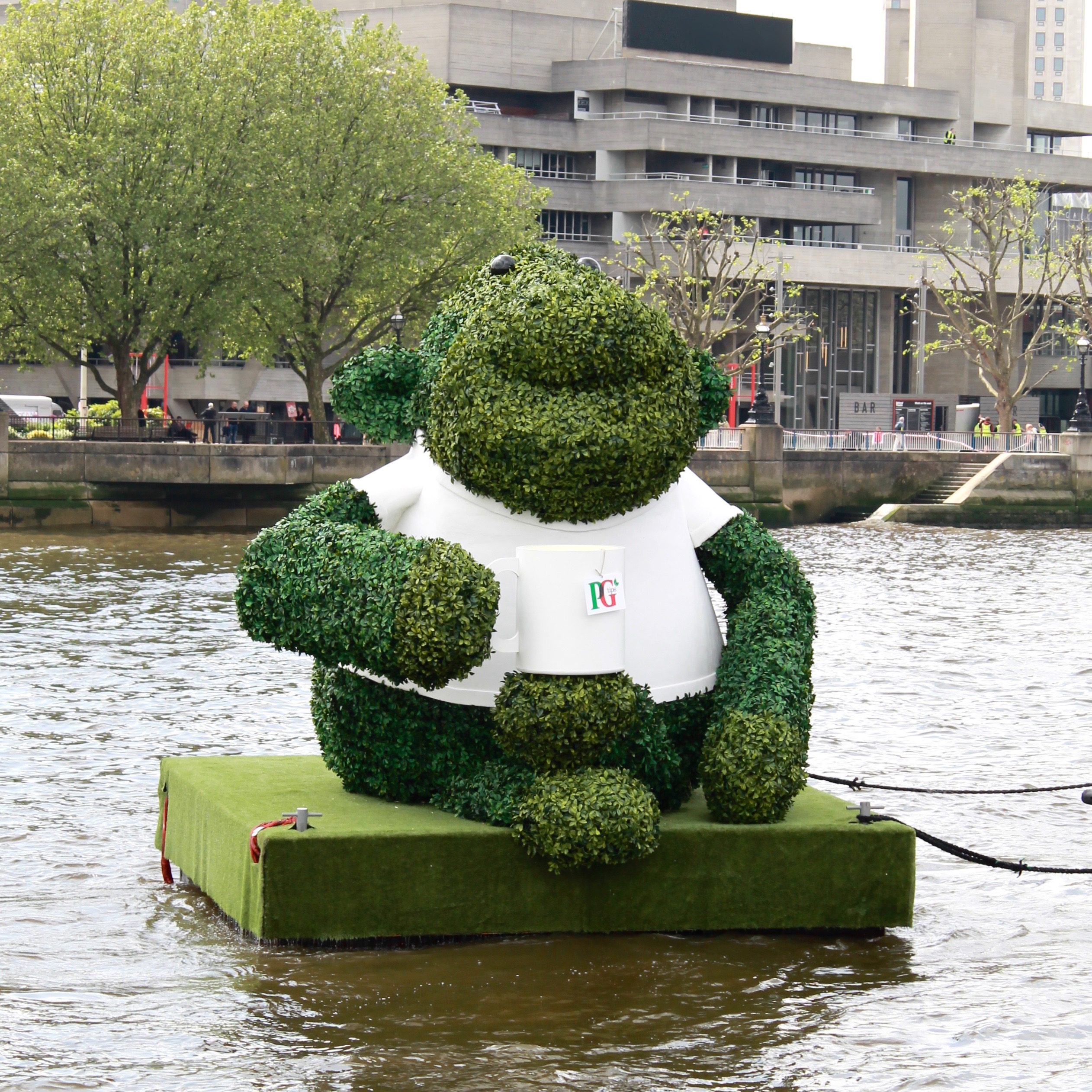 PG tips Green Tea Monkey topiary