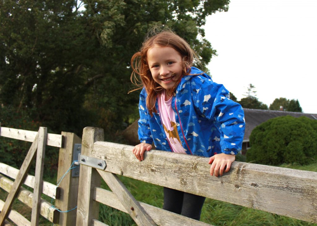 Lil Sis on gate kids' outdoor clothing