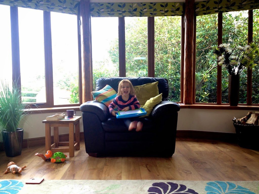 Family friendly cottages in Cornwall accomodation girls in lounge