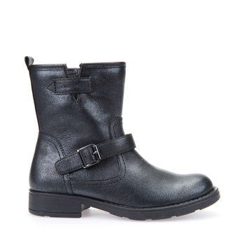 Photo of Geox boots - side view