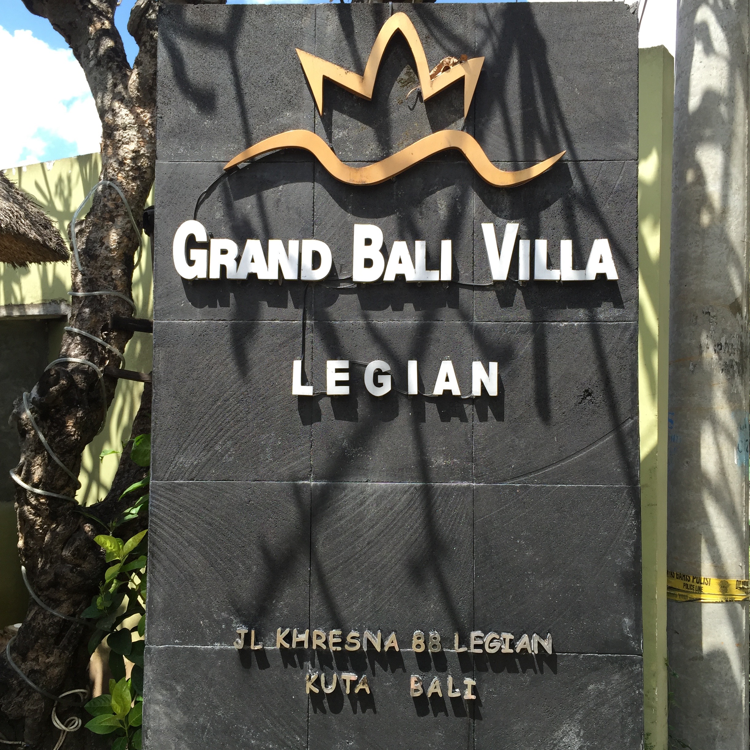 Grand Bali Villa signage