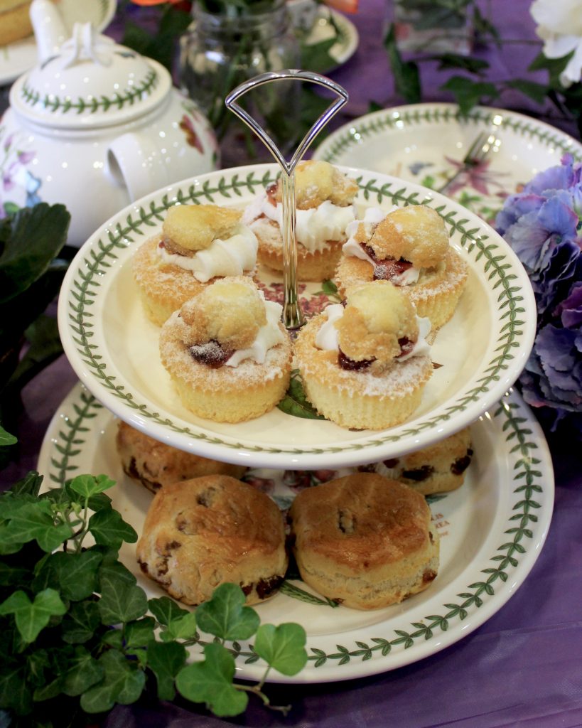 portmeirion double cake stand