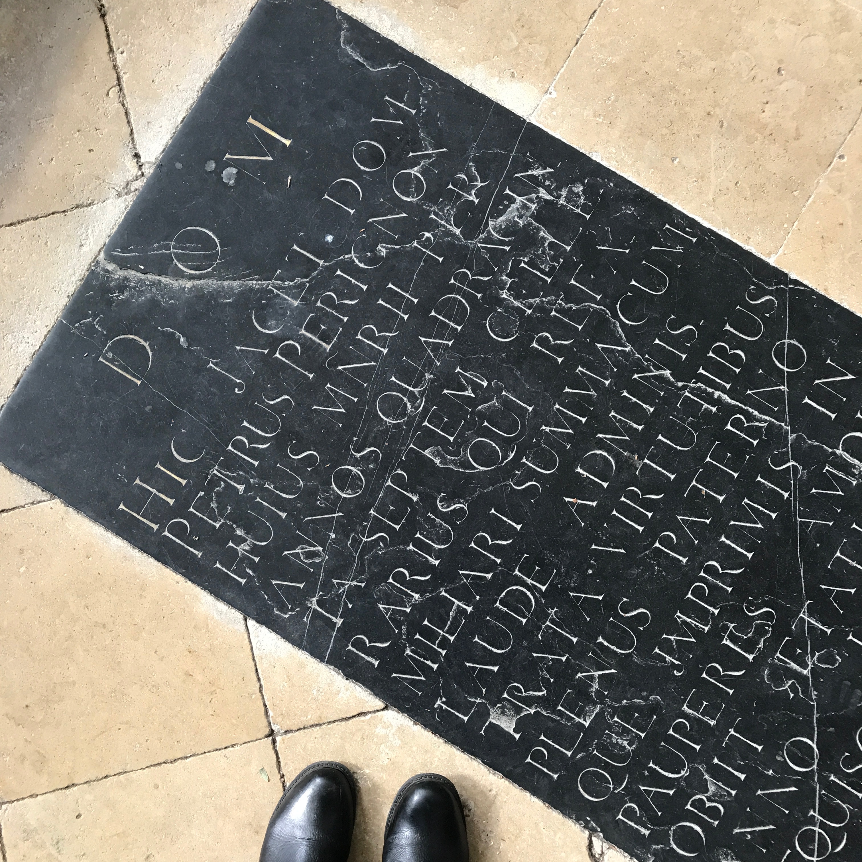 Champagne Dom Perignon's grave