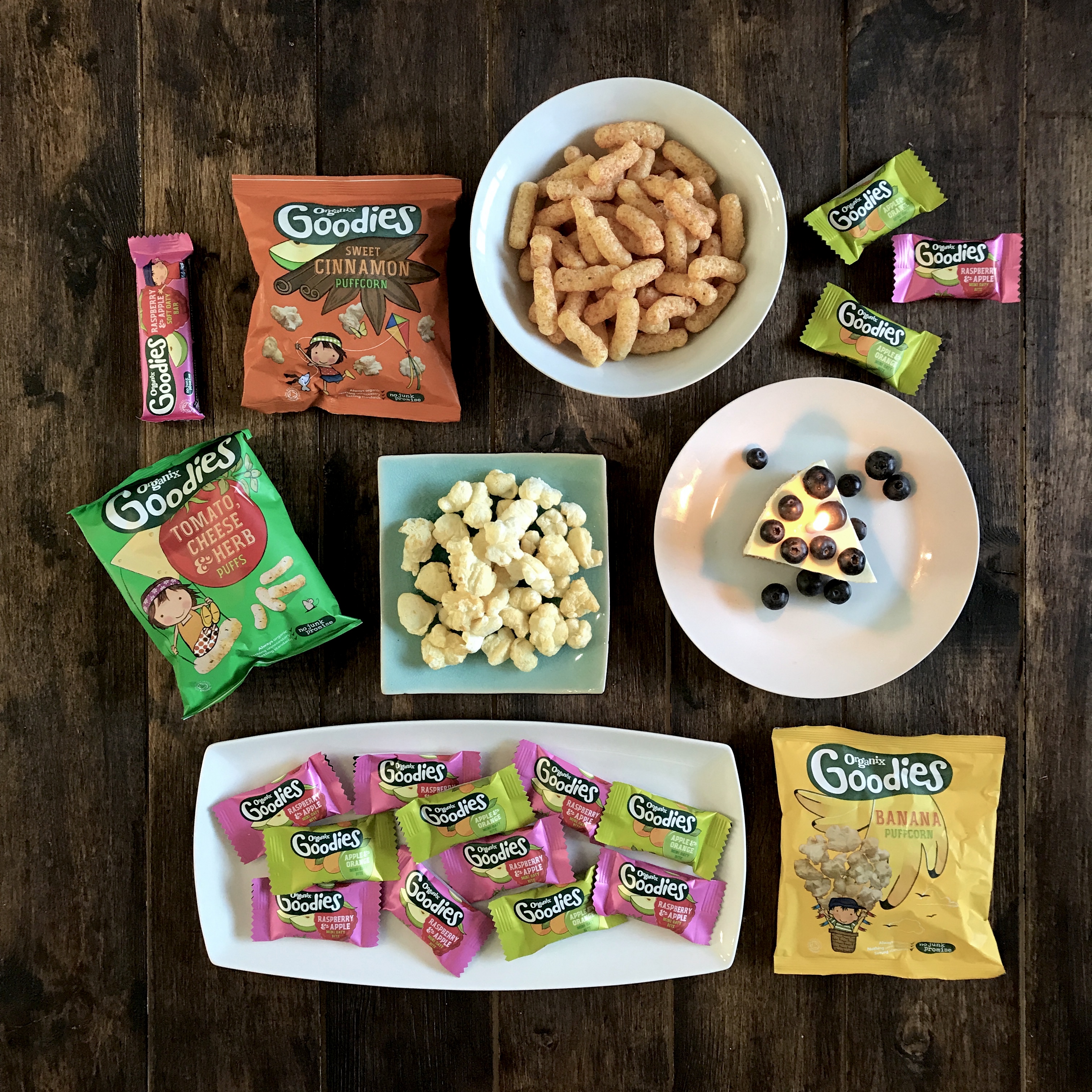 CELEBRATE GOOD TIMES (C’MON) // guilt-free party goodies