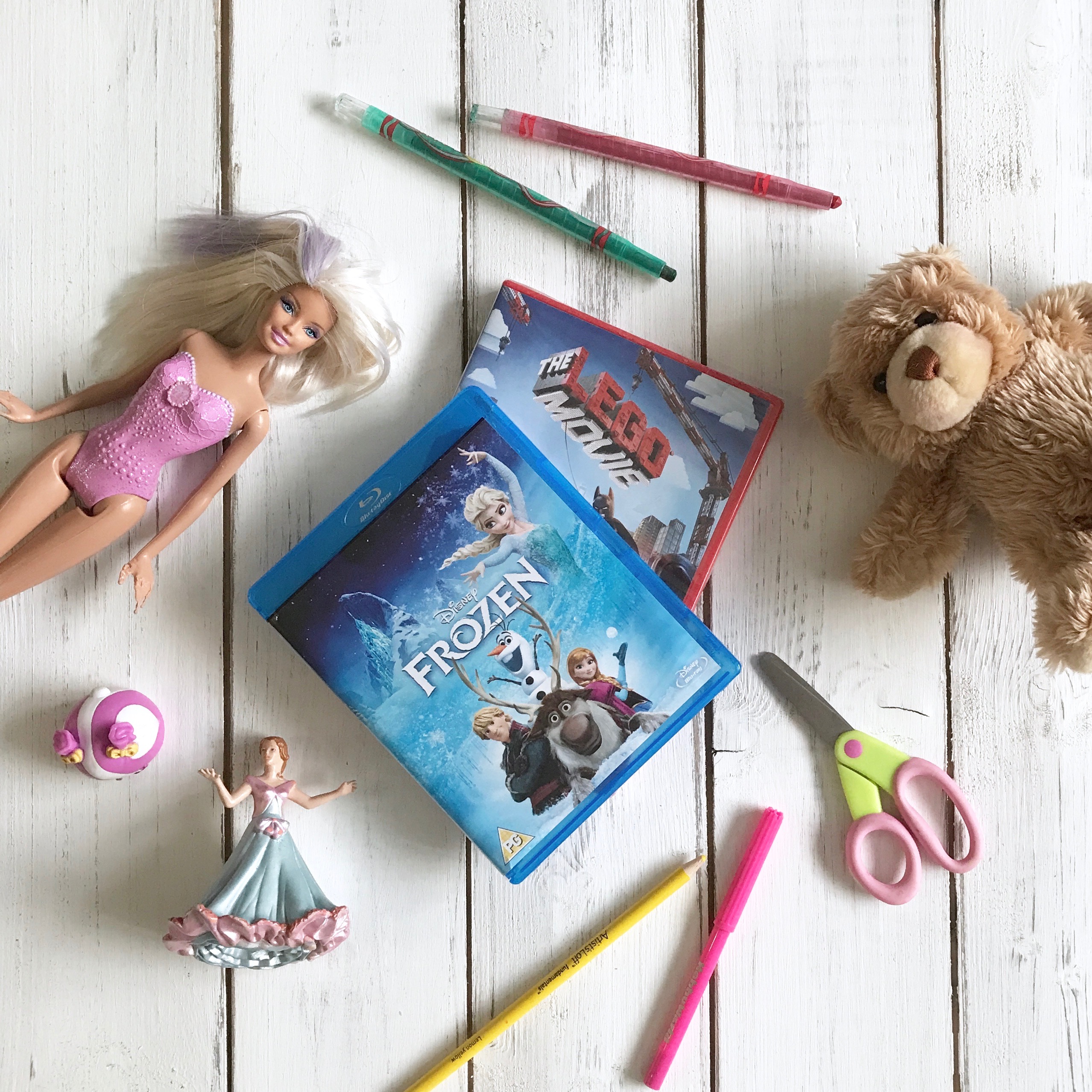 50 FAMILY FILMS YOUR KIDS HAVE TO SEE // + chance to win them all!