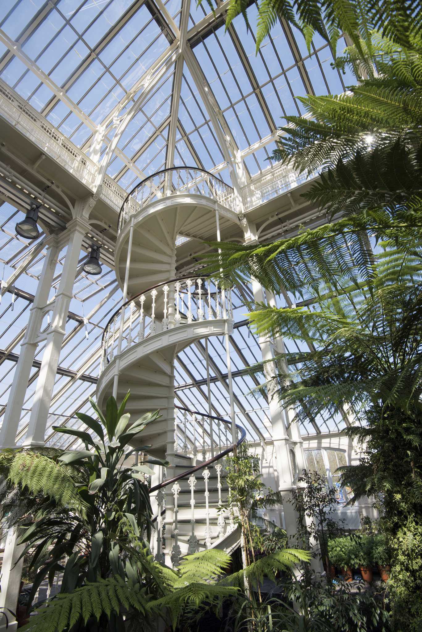 Scenic Instagram locations Kew spiral staircase