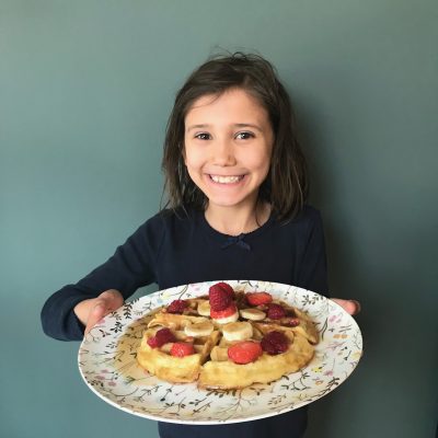 DELECTABLE BREKKIE // reviewing the andrew james volcano waffle maker