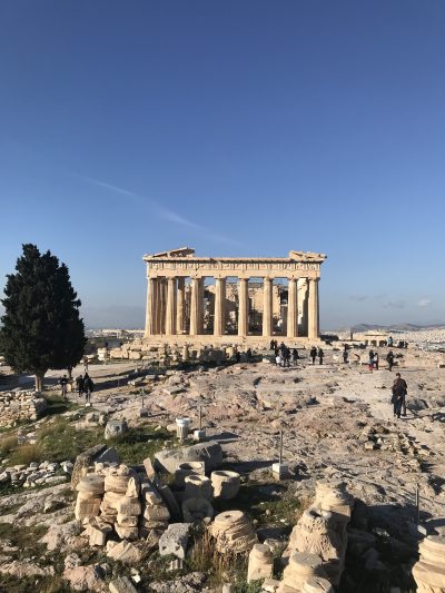 VISITING THE ACROPOLIS & PARTHENON OF ATHENS // must-sees of the Greek capital