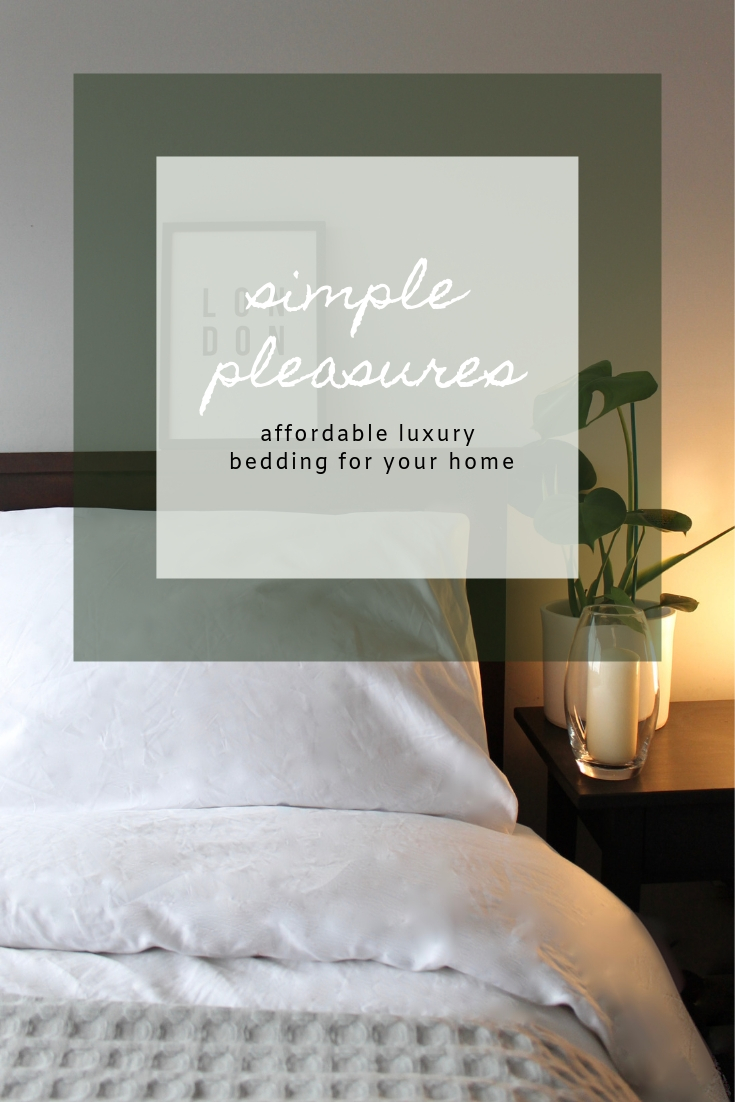 Affordable luxury bed linen from Deyongs - reviewing the 400-thread count combed cotton sateen bedset. Hotel chic for a home budget. 