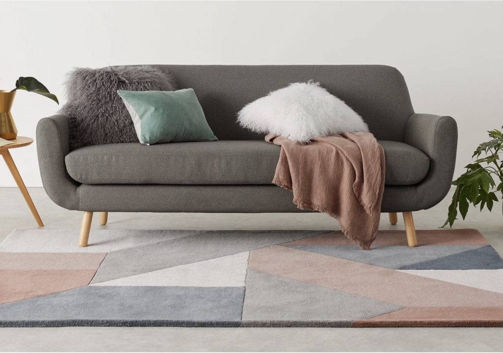 Choosing the perfect rug for your home - geometric rug