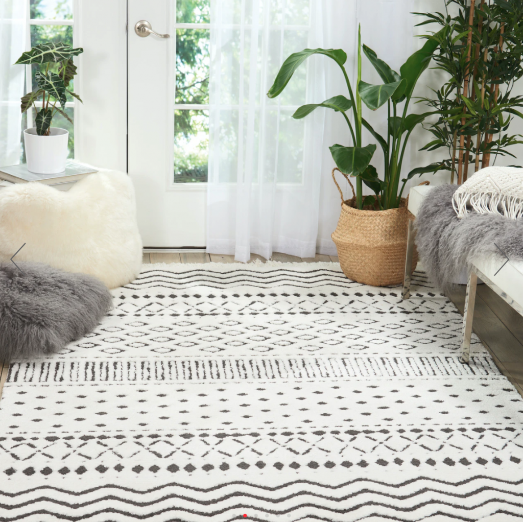 Black & cream patterned Fy! rug