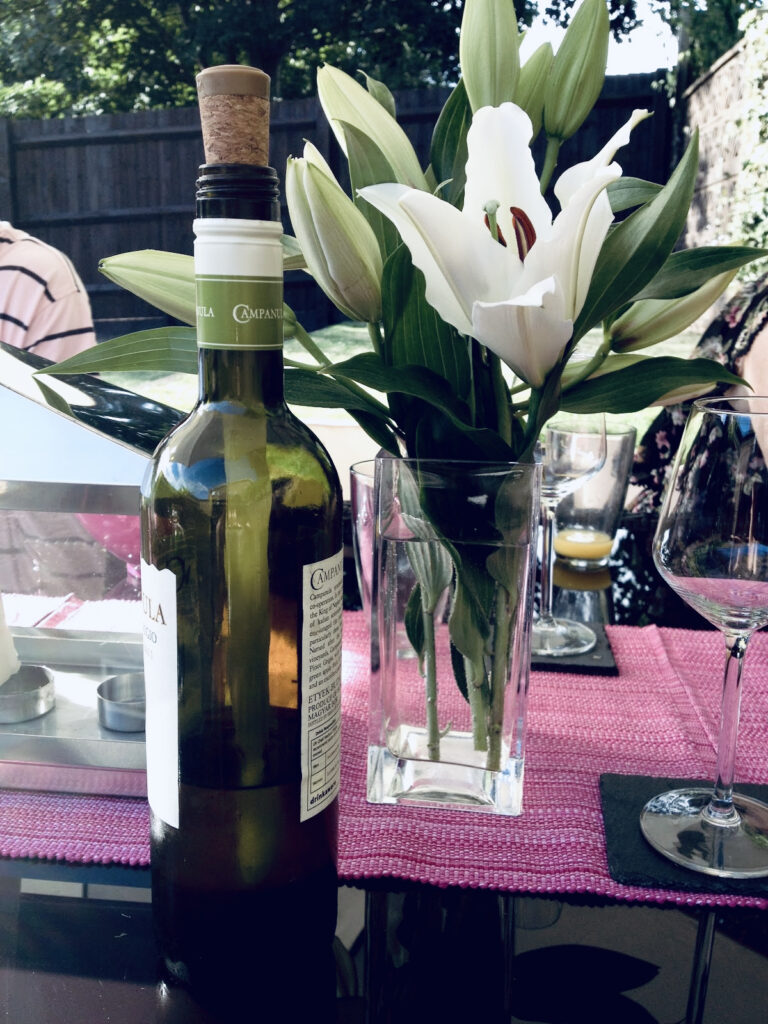 how to keep white wine chilled - bottle with corksicle